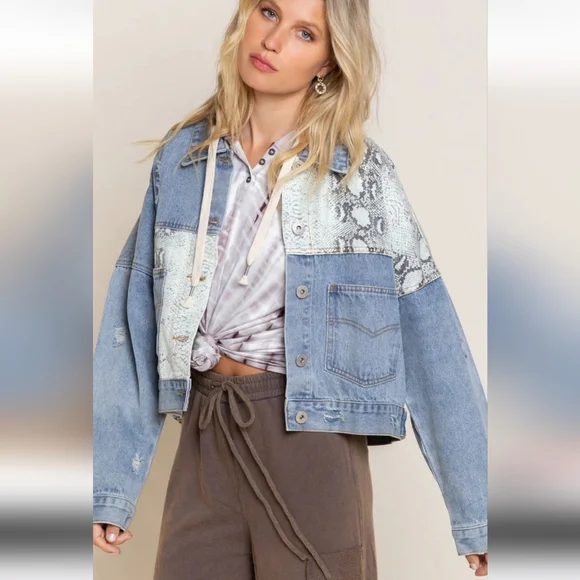 POL Snakeskin Patch Button Up Dustressed Denim Jean Jacket Women's Size Large L - Picture 15 of 15